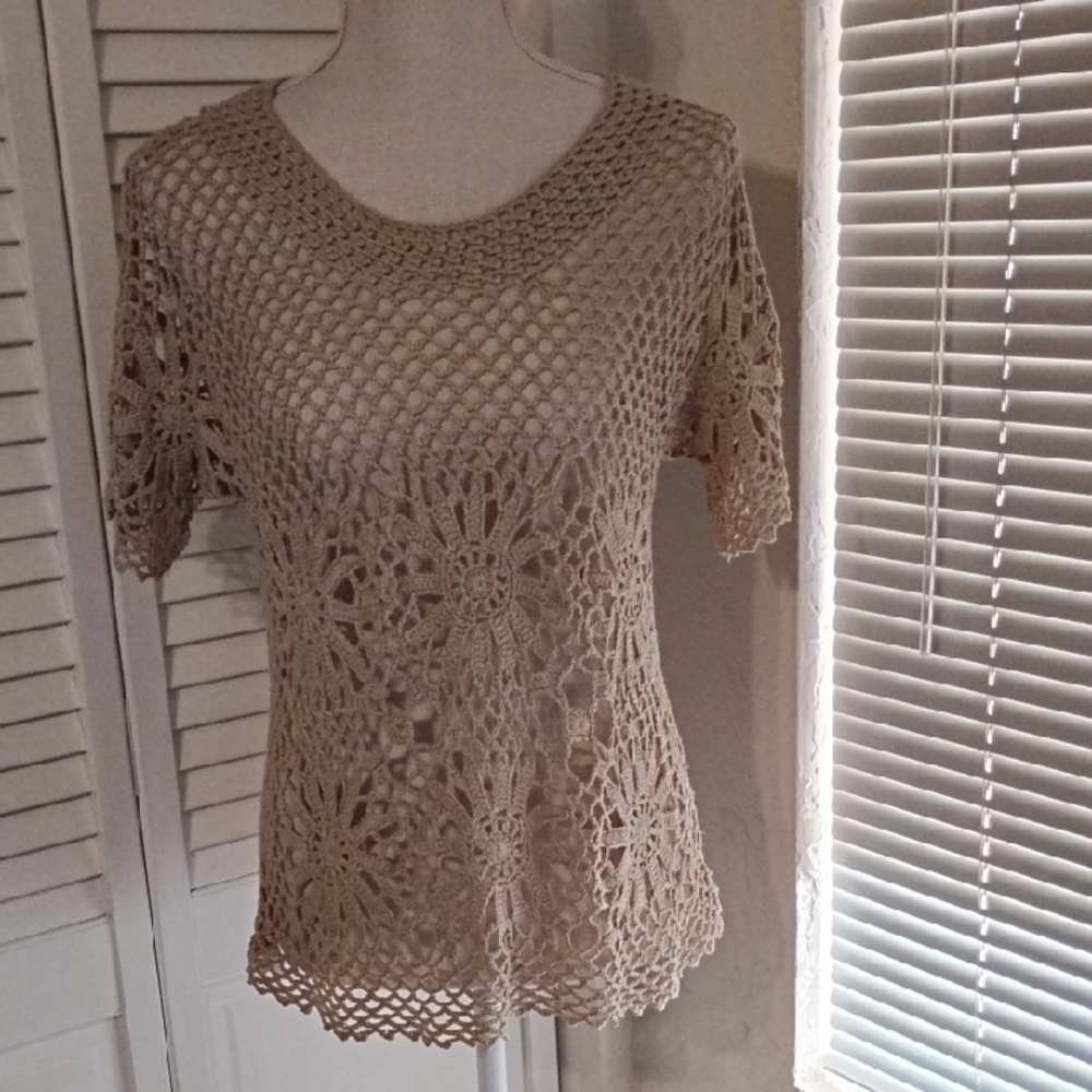 Roz & Ali Tan Crochet Lace Blouse - Picture 1 of 5